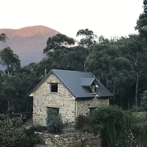 Chalet The Stone