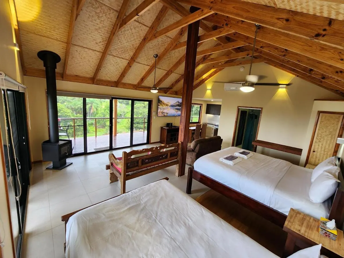 Maleny Tropical Retreat Bed & Breakfast