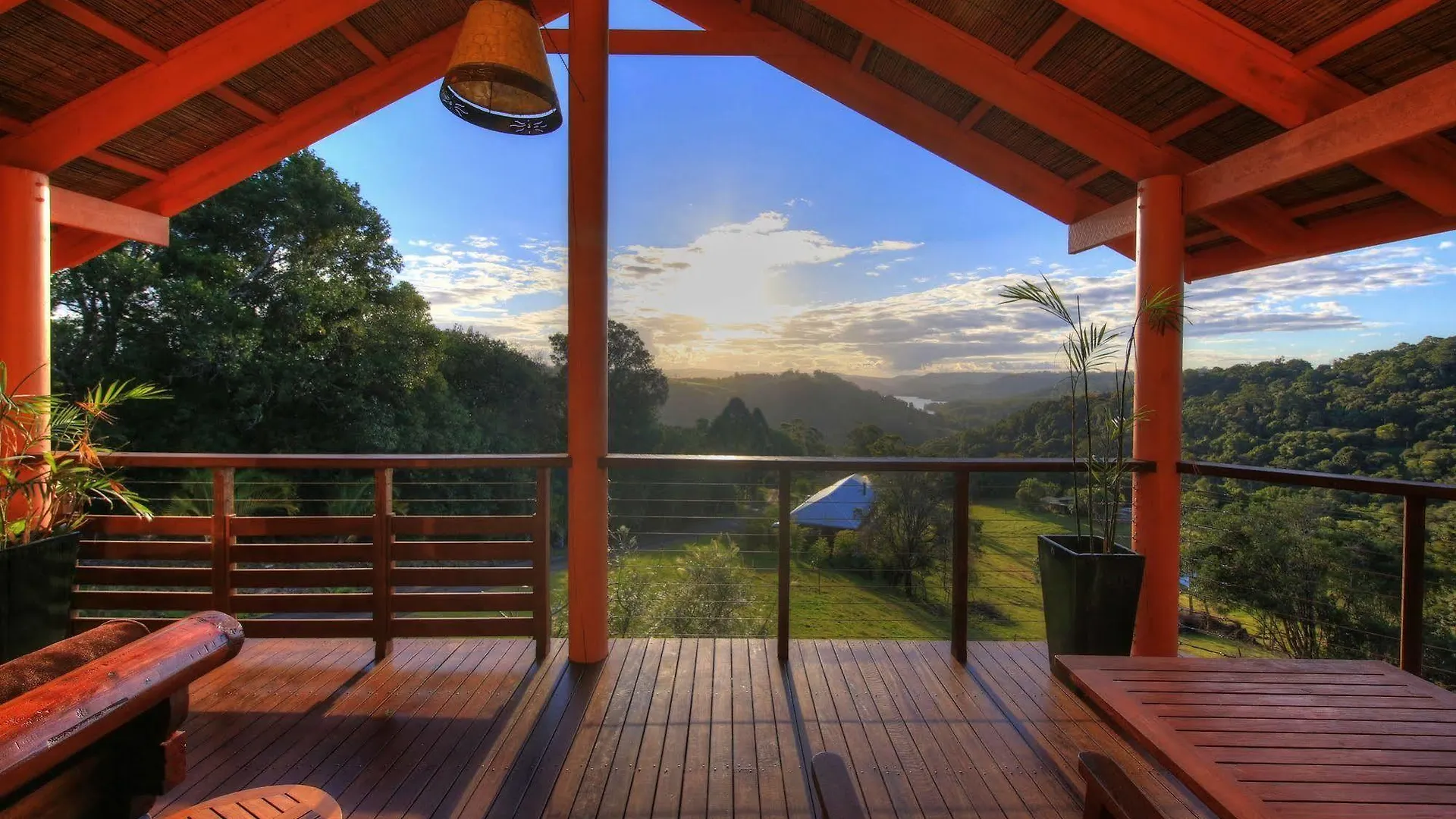 Maleny Tropical Retreat Bed & Breakfast