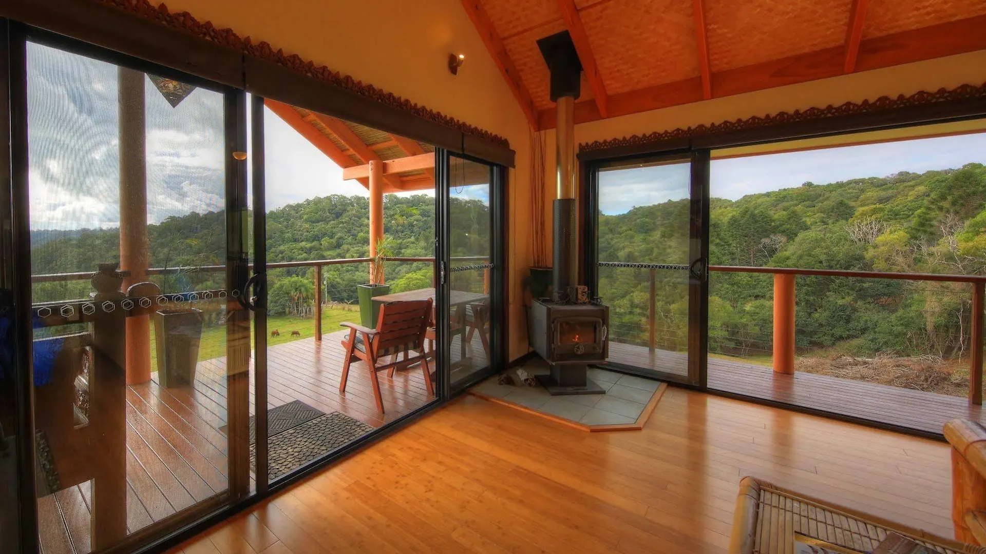 Maleny Tropical Retreat Bed & Breakfast 4*,