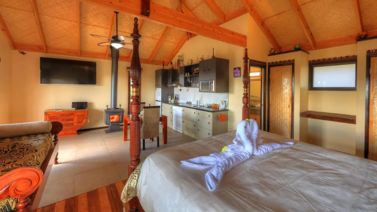 Maleny Tropical Retreat Bed & Breakfast Australia