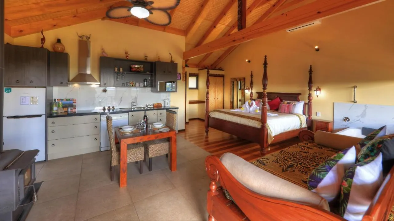 Maleny Tropical Retreat Bed & Breakfast
