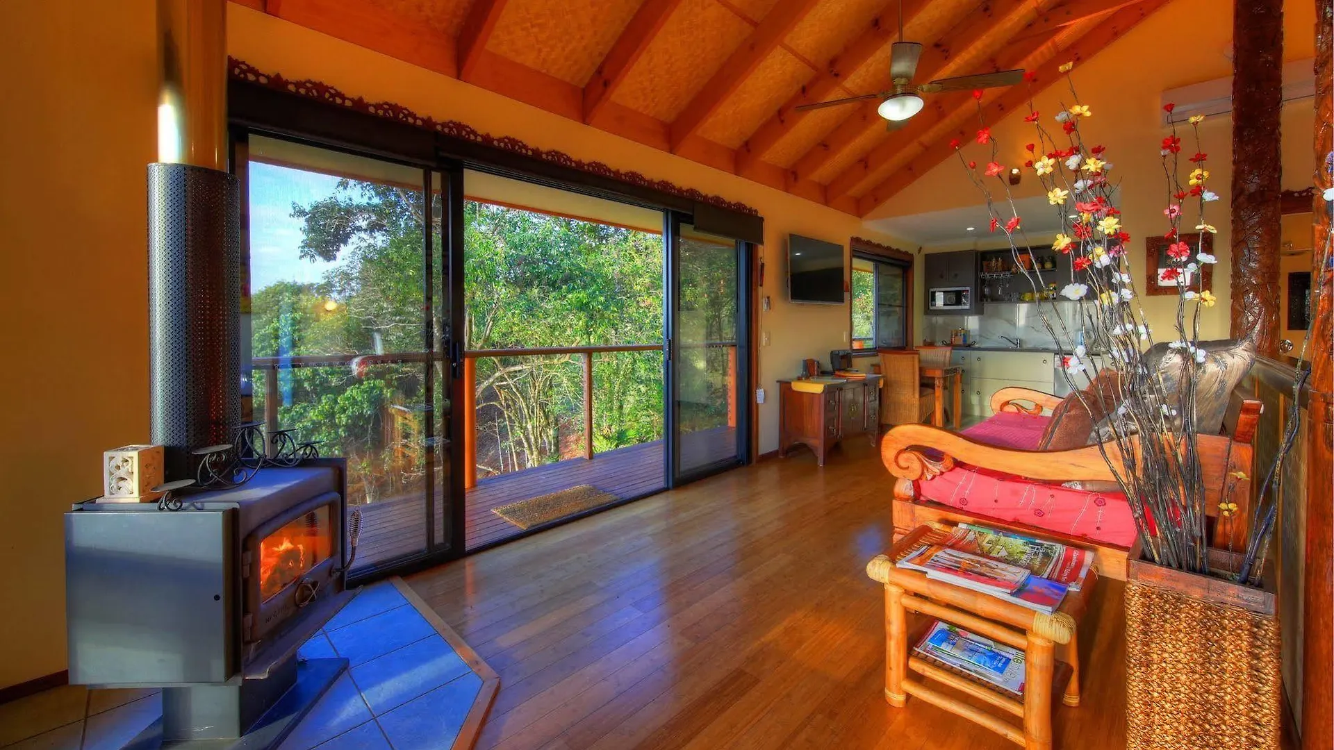 Maleny Tropical Retreat Bed & Breakfast